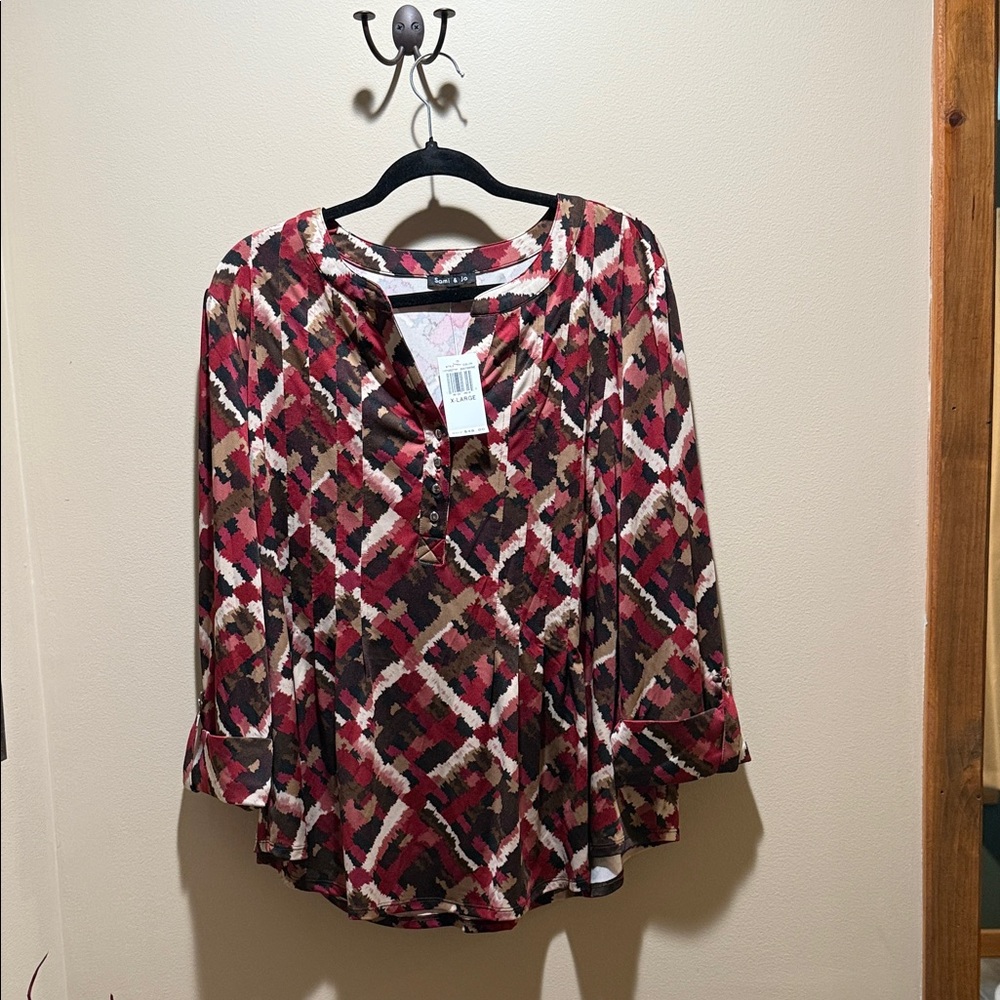 Sami & Jo Red and Black Abstract Blouse